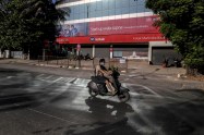 India’s central bank cracks down on Kotak Mahindra Bank over IT, risk management lapses Image